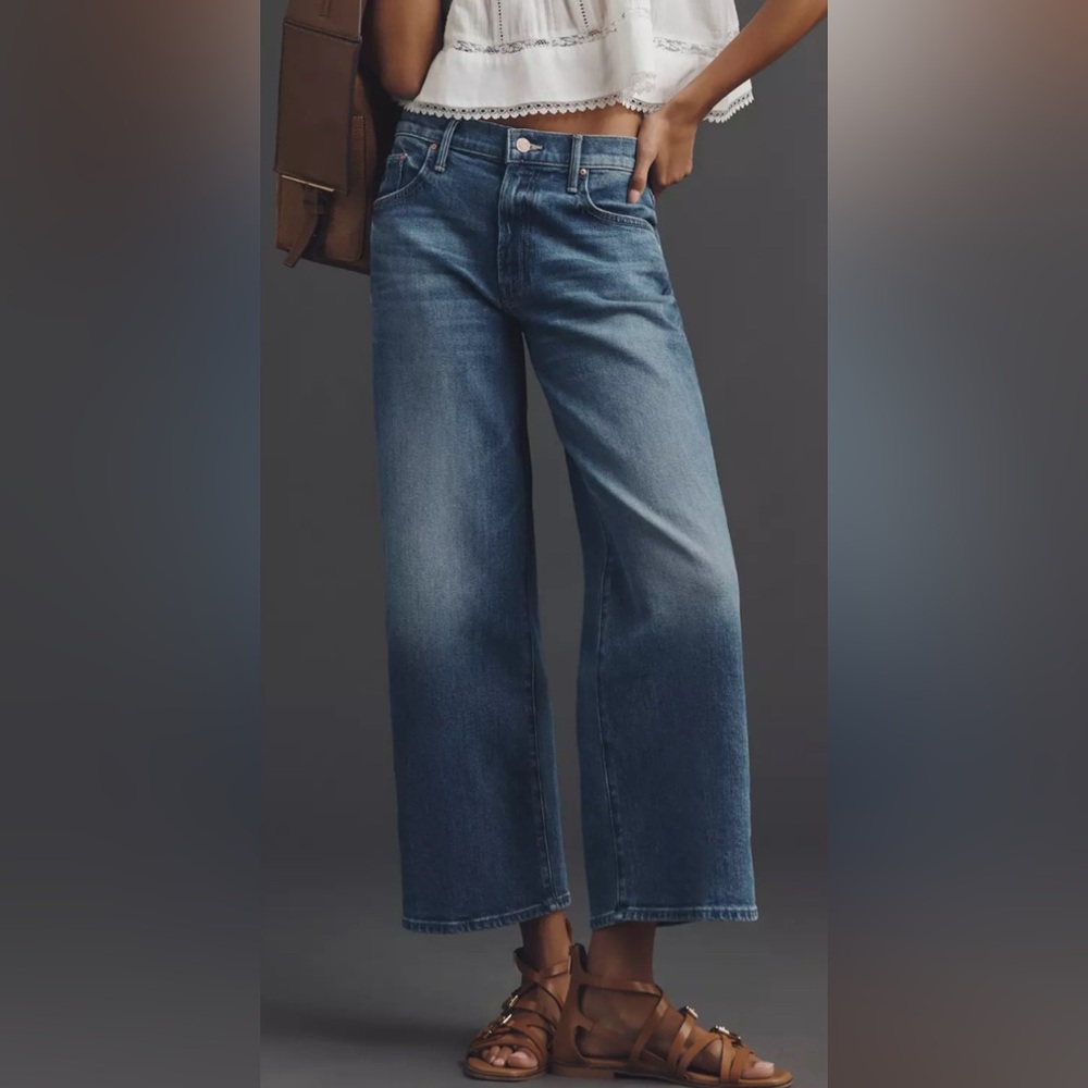 MOTHER Wide Leg Cropped Jeans in Medium Blue